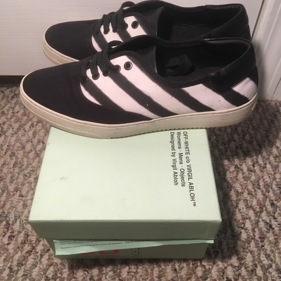 Off-White - Picture 3 of 6